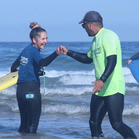 International Surf School & Camp Hotel ซาเกรส ภายนอก รูปภาพ